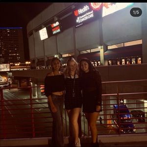 Meet your Posher, Emma